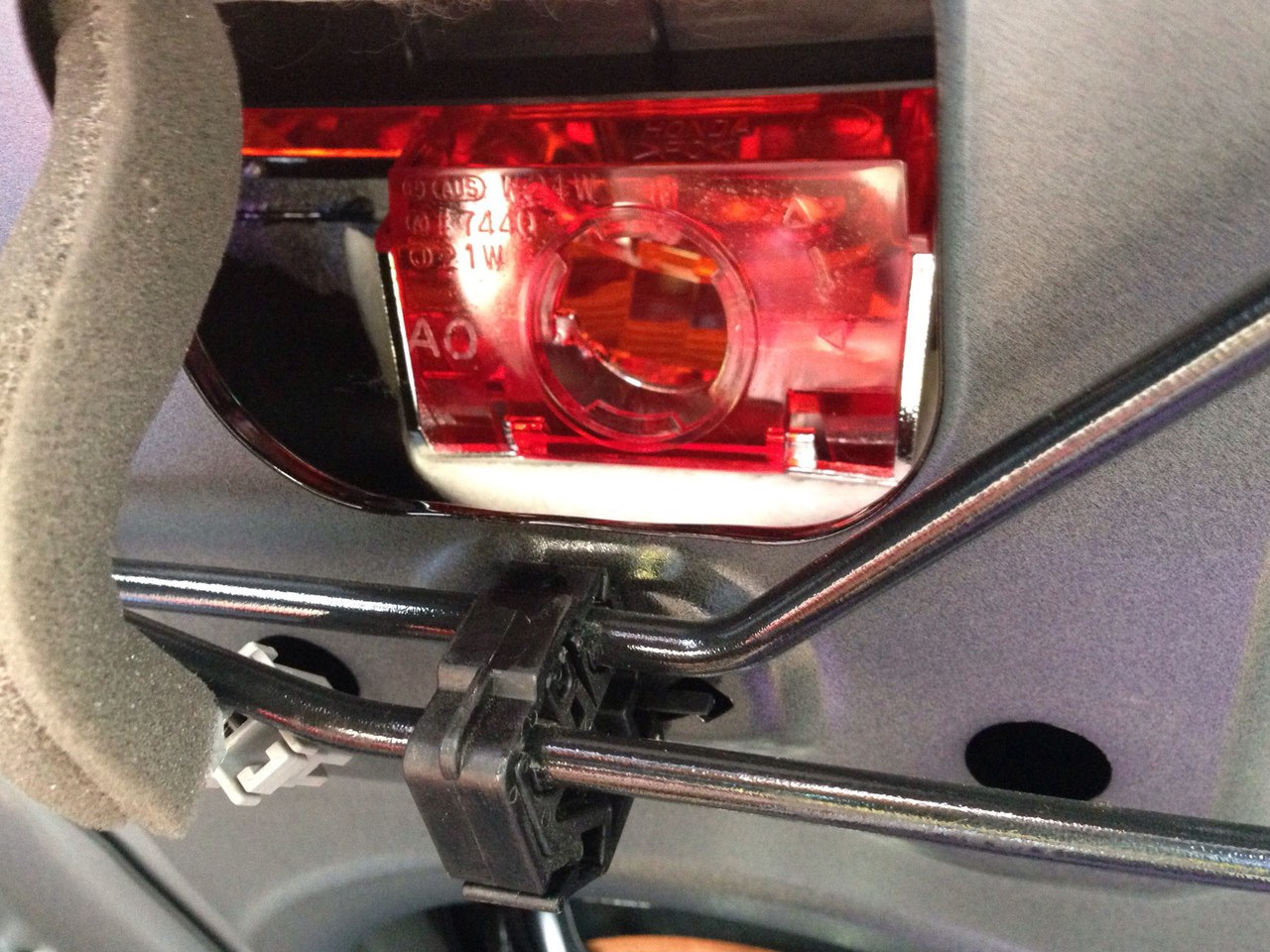 Сигнал хонда срв 3. Honda Accord 7 лампа стоп-сигнала. Лампа стоп сигнала Хонда Аккорд 7. Лампа стоп сигнала Хонда Аккорд 8. Honda CRV лампа стоп сигнала.