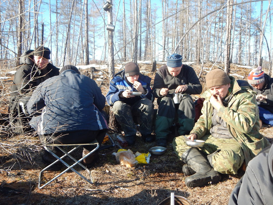 хотя по рожам не скажешь) — Toyota Land Cruiser Prado 70-series