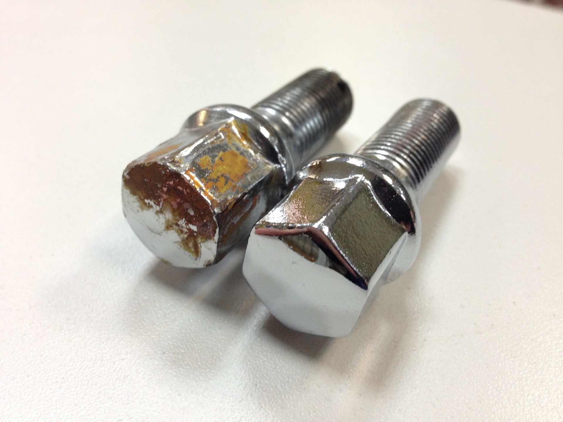 болты volkswagen. болты volkswagen. фольксваген насадки для болтов. болты колесные фольксваген джетта 6. Vw polo sedan болты колес.