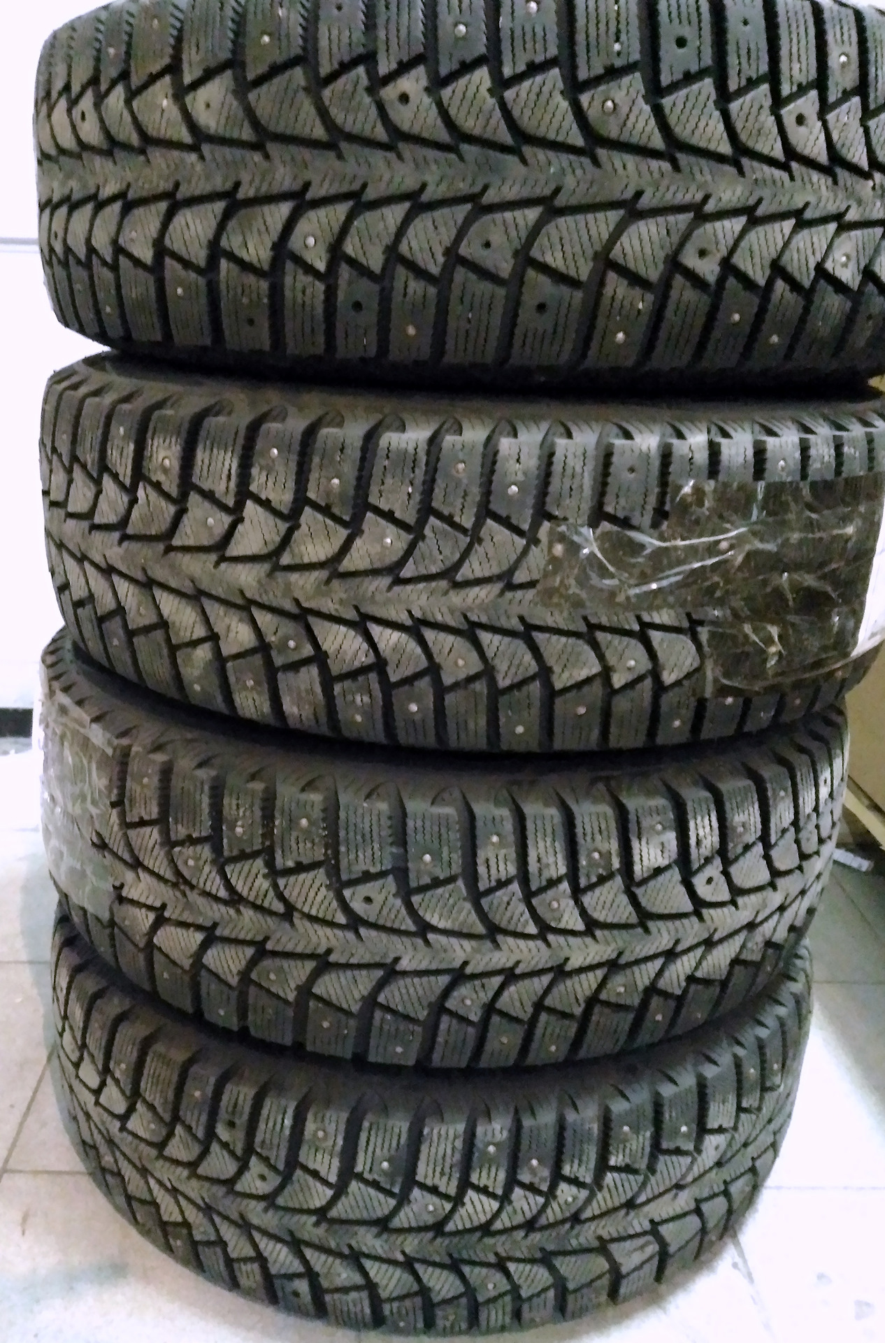 Максис 215 65 r16. Maxxis ma-SPW presa Spike. Максис presa Spike. Maxxis 215/65 r16. Данном WINTERMAXX бу.