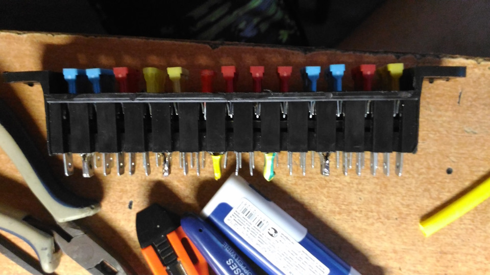 Блок предохранителей от волги 3110 на ваз 2106 — Lada 2106, 1,6 л, 1997 ...