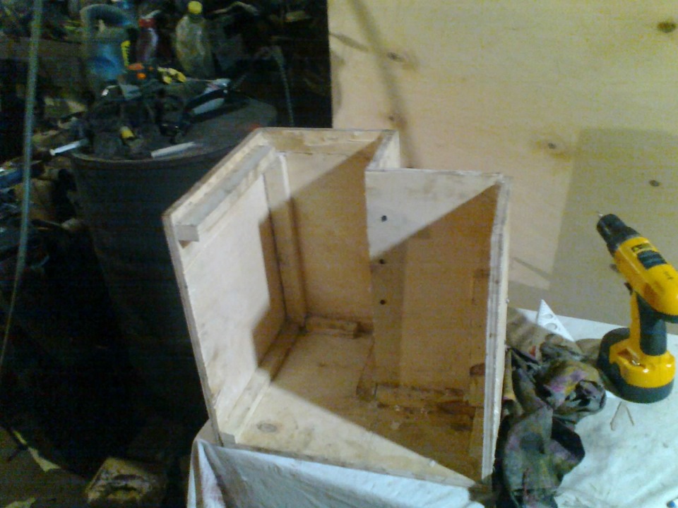 короб под саб. — Lada 21083, 1,6 л, 1996 года | своими руками | DRIVE2