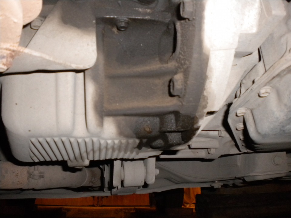 Пока менял наконечник наконечник рулевой рейки, вот что обнаружил ещё ...