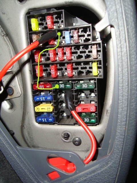 Стеклоподъемники без включения зажигания — Renault Logan (1G), 1,6 л ...