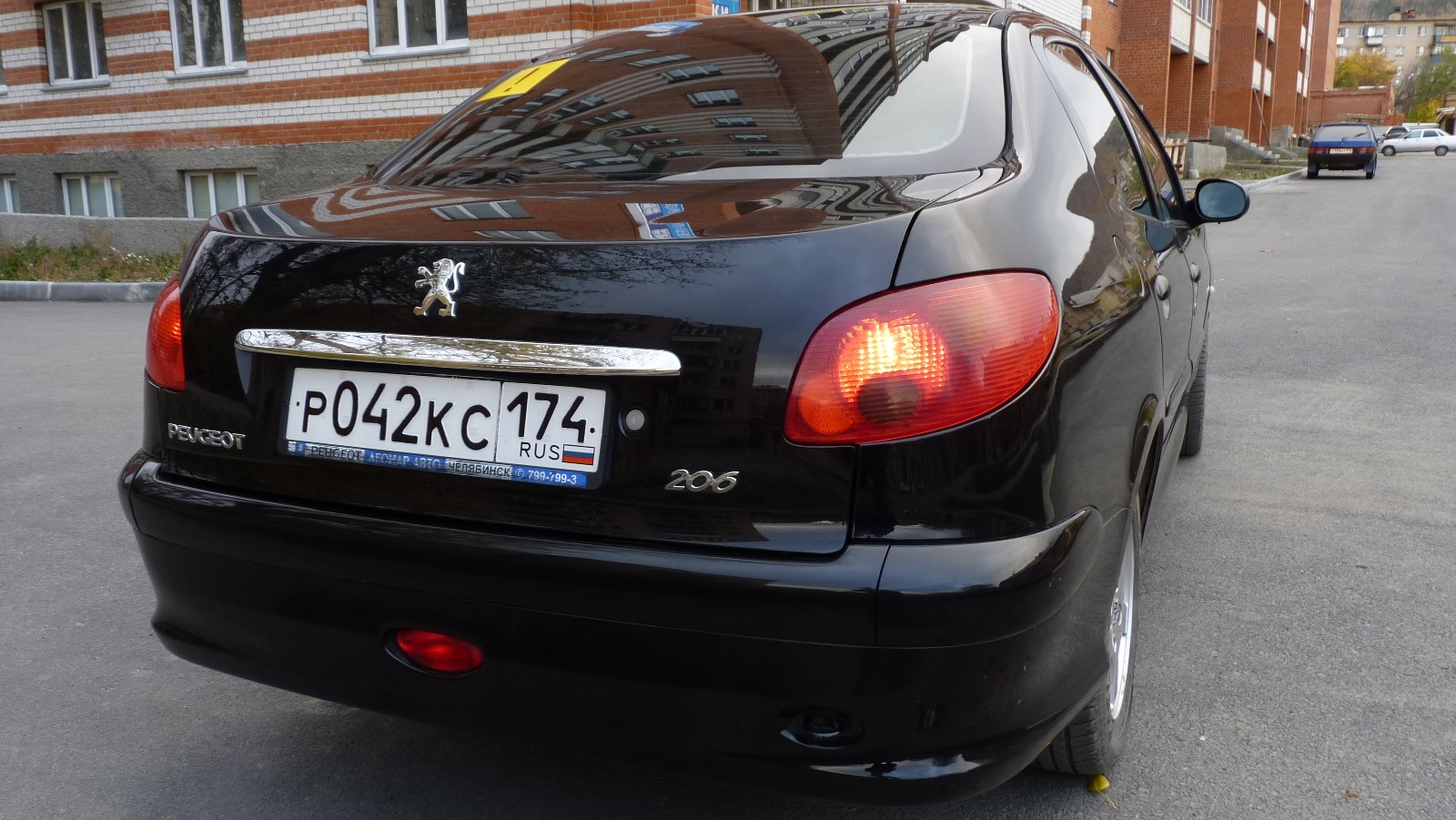 Peugeot 206 1.4 бензиновый 2009 | седан на DRIVE2