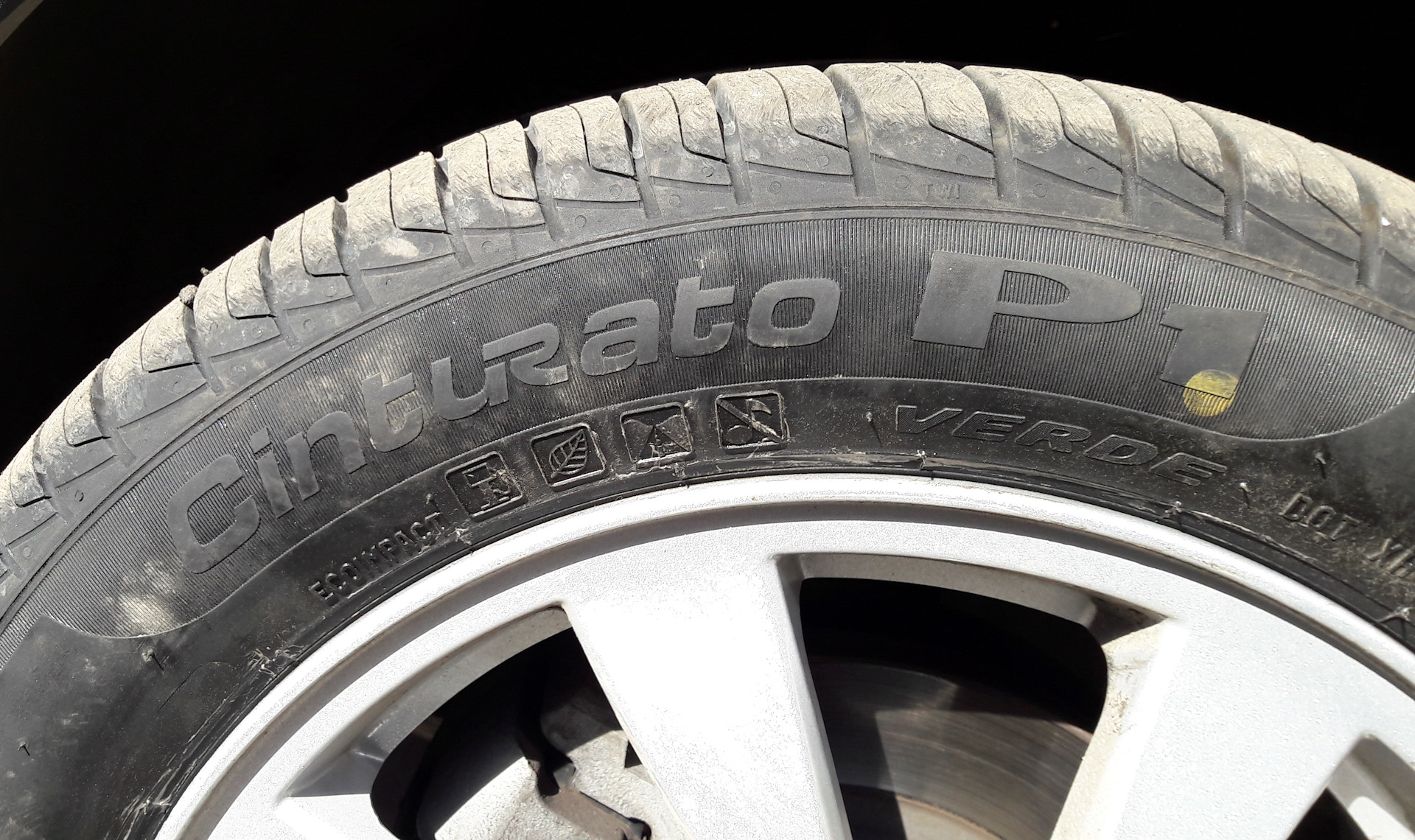 Резина cross. Резина на калину кросс Пирелли на 15. Pirelli Cinturato Калина кросс. Шины Пирелли на Калина кросс.