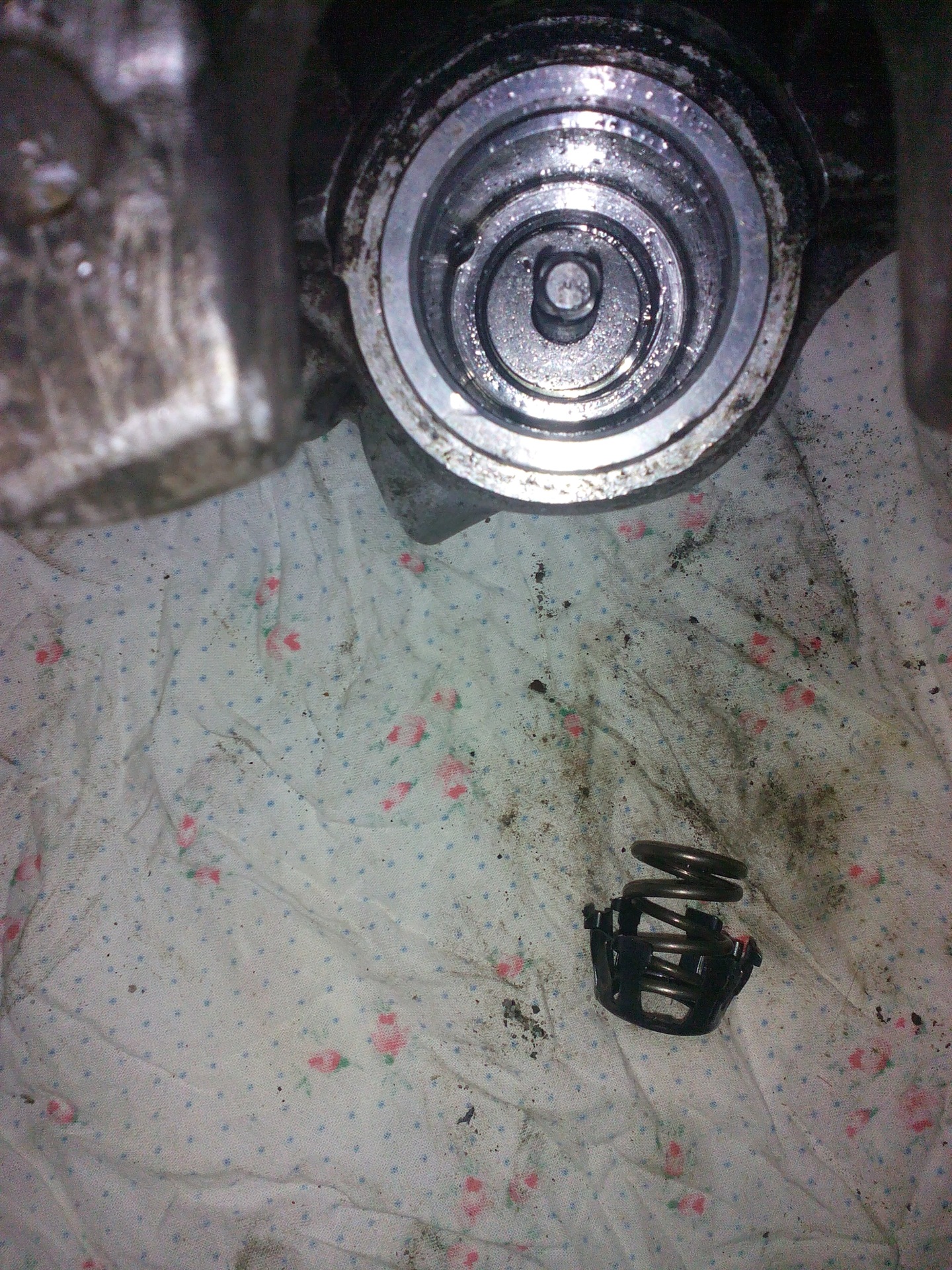 Установка задних дисковых тормозов 2часть разборка суппорта и его ...