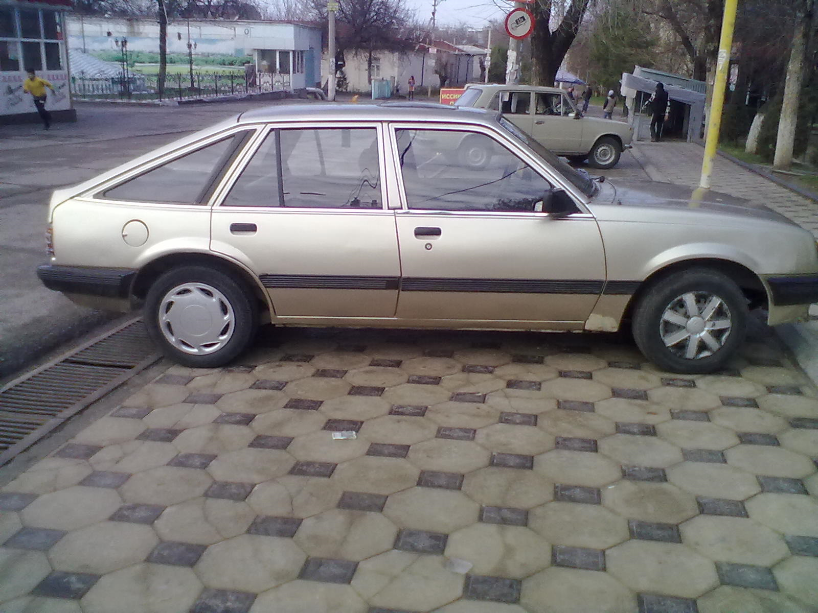 Опель аскона 1.6. Opel Ascona 1.6. Опель Аскона 1.6 дизель зеленый 1982. Опель Аскона зеленый.