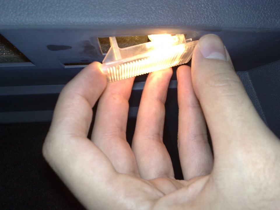 Лампа подсветки ног Форд фокус 2. Замена лампочек фокус хэтчбек