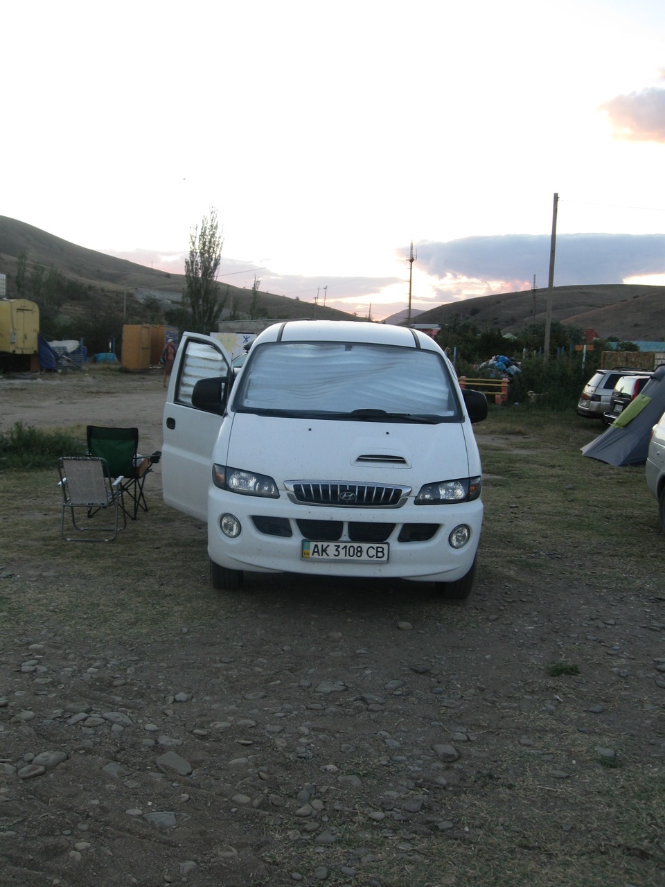 Фото в бортжурнале Hyundai H-1 (1G)