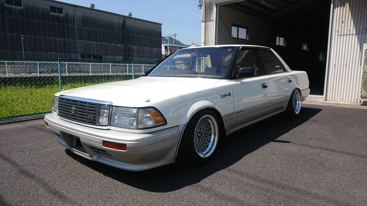 Toyota Crown 1987