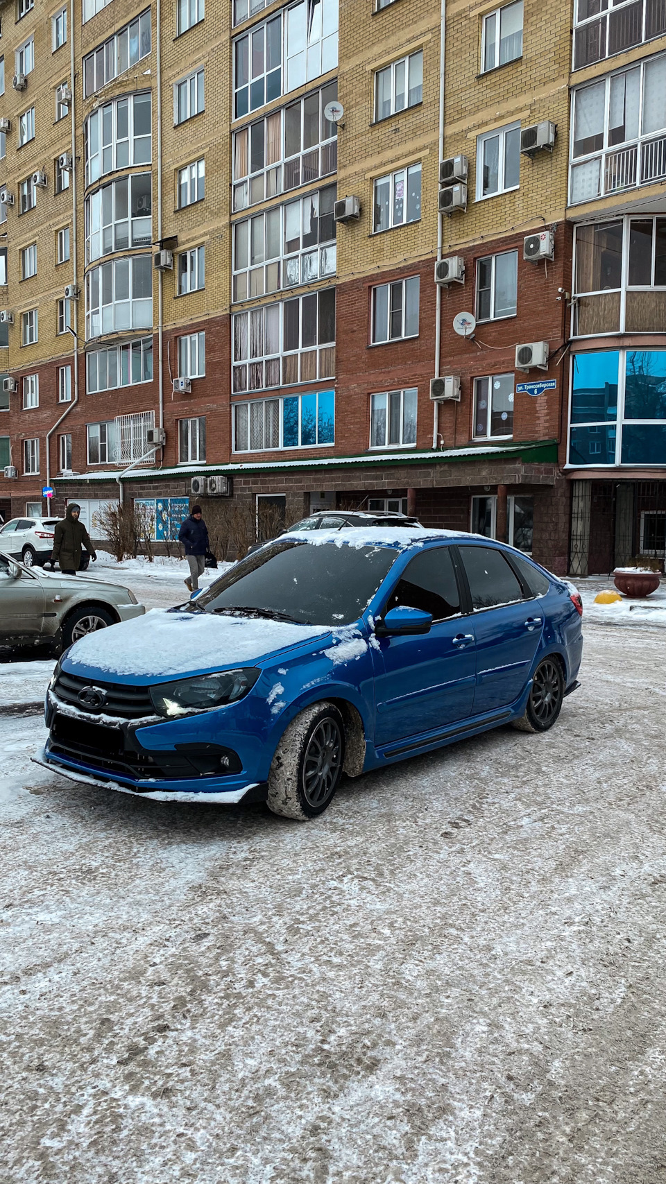 Фото — Lada Гранта Лифтбек (2G), 1,6 л, 2018 года | колёсные диски | DRIVE2