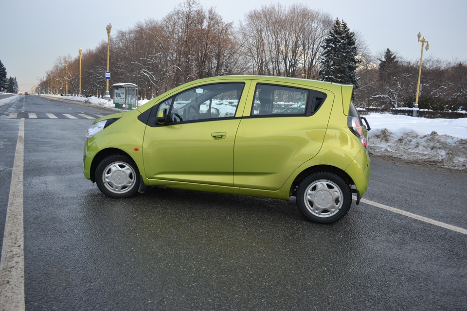 Шевроле спарк м 300. Chevrolet Spark 2011. Chevrolet Spark m300 1,2. Chevrolet Spark m300 booklet.