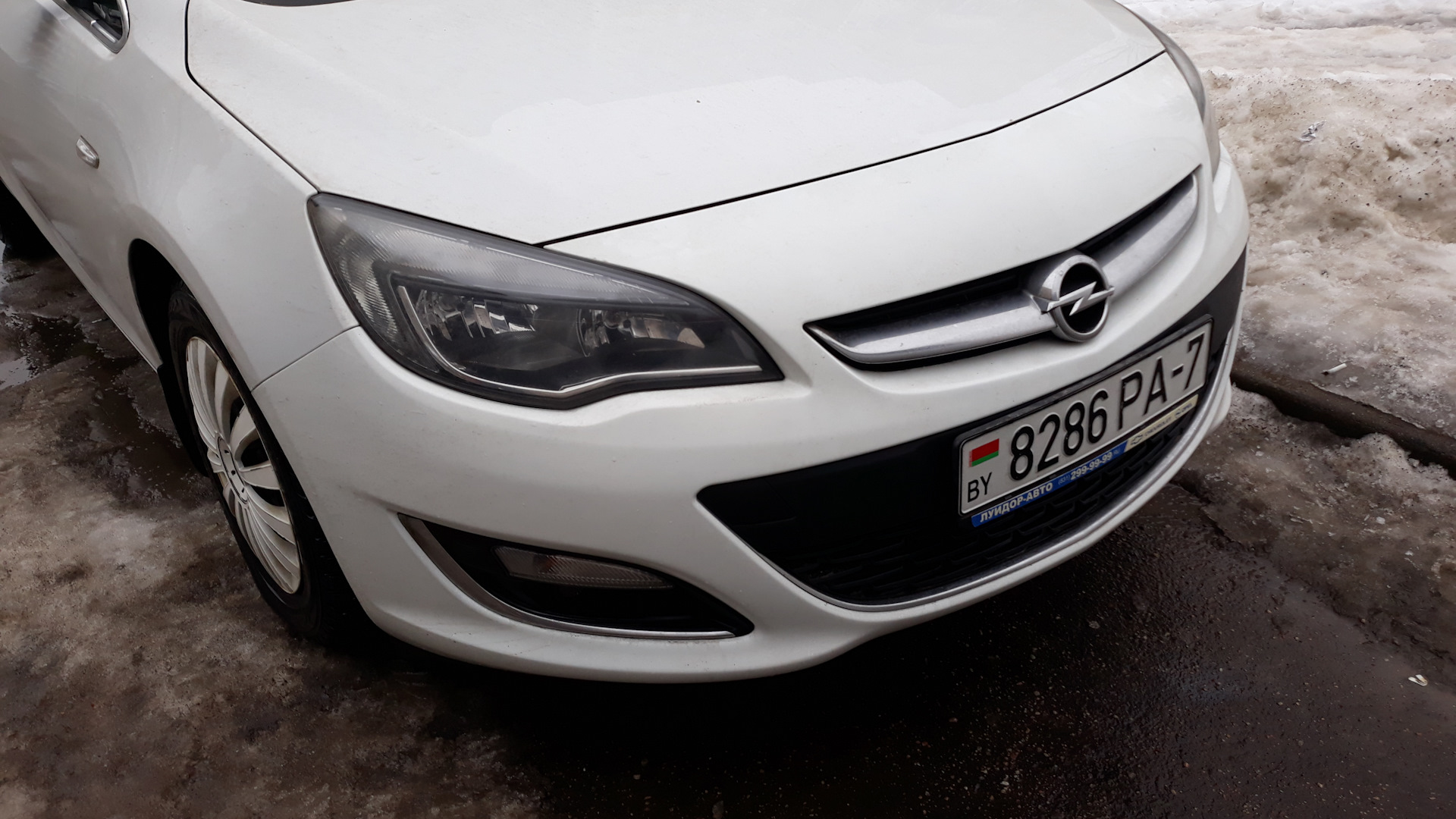 Opel Astra J 1.4 бензиновый 2012 | Белый металлик 1.4 турбо на DRIVE2