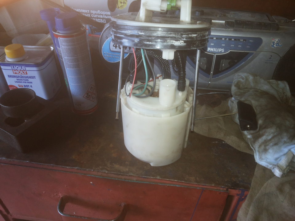 Замена сетки в бензонасосе. — Nissan Teana (J32), 2,5 л, 2009 года ...