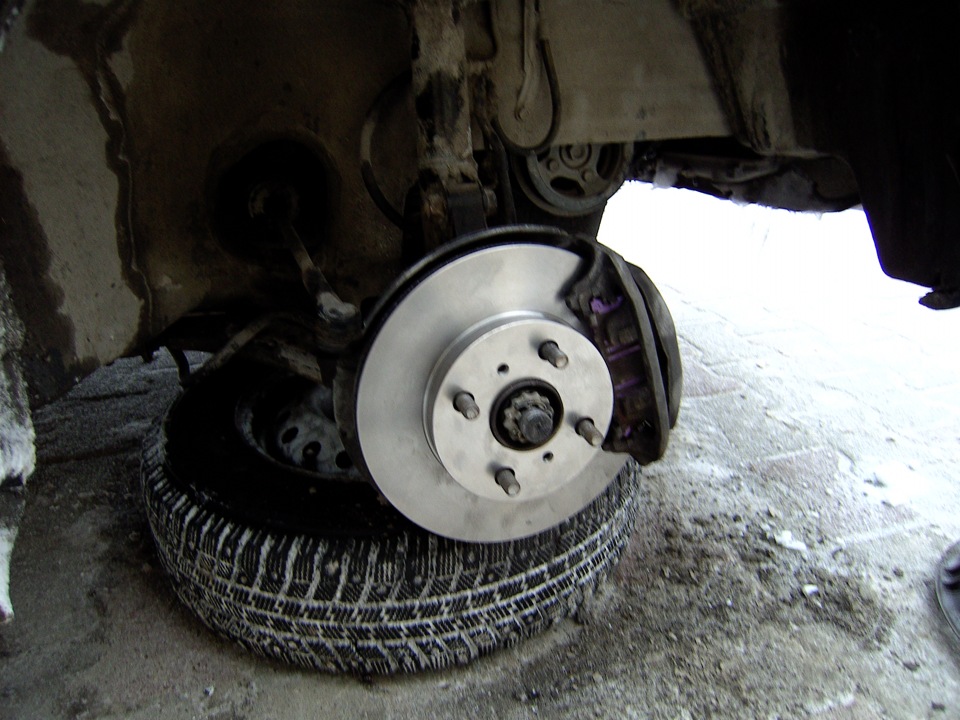 Тормоза 2 — Toyota Starlet (90), 1,3 л, 1997 года | своими руками | DRIVE2