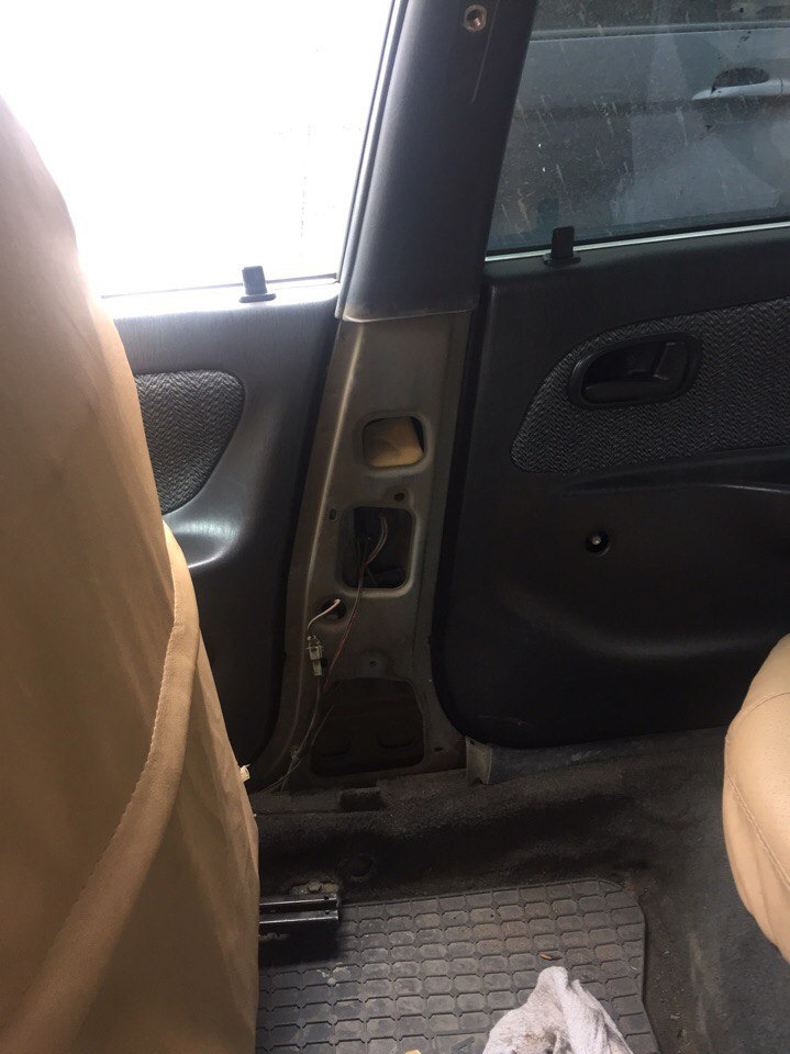 Фото в бортжурнале Toyota Corolla (100)