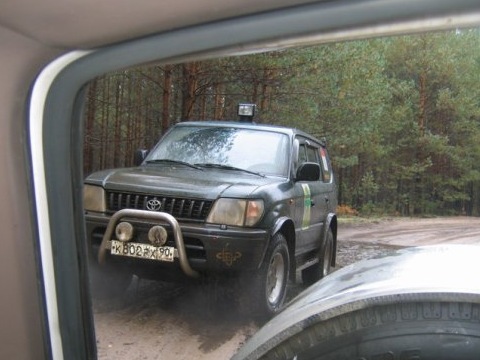 Shine  Where is without it on the roads and in the forest  - Toyota Land Cruiser Prado 30L 1998
