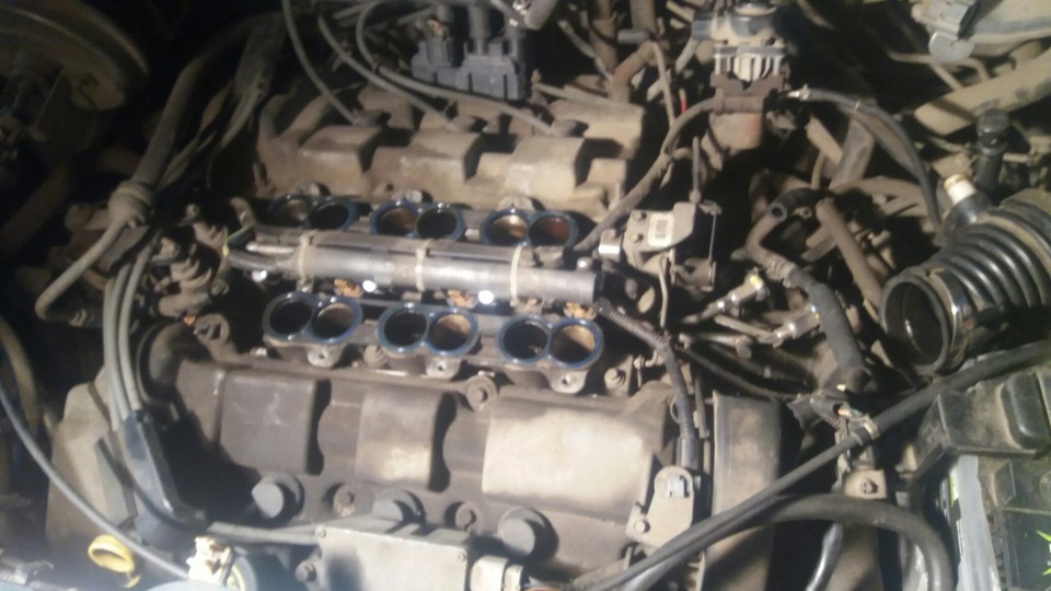 Чистка заслонок впускного коллектора и ремонт подвески. — Mazda MPV II ...