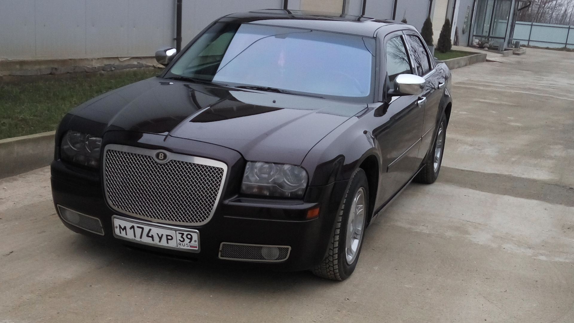 Chrysler 300 (300C) (1G) 2.7 бензиновый 2005 | ВОЛГА на DRIVE2