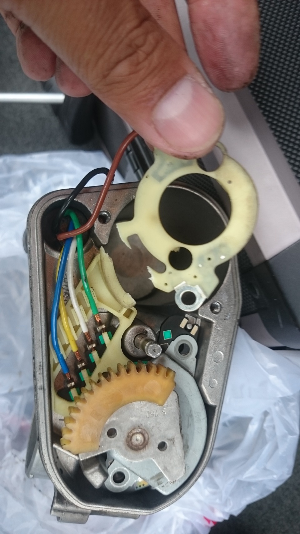 ESP загорелся — Mercedes-Benz E-class (W210), 5 л, 1997 года | своими ...