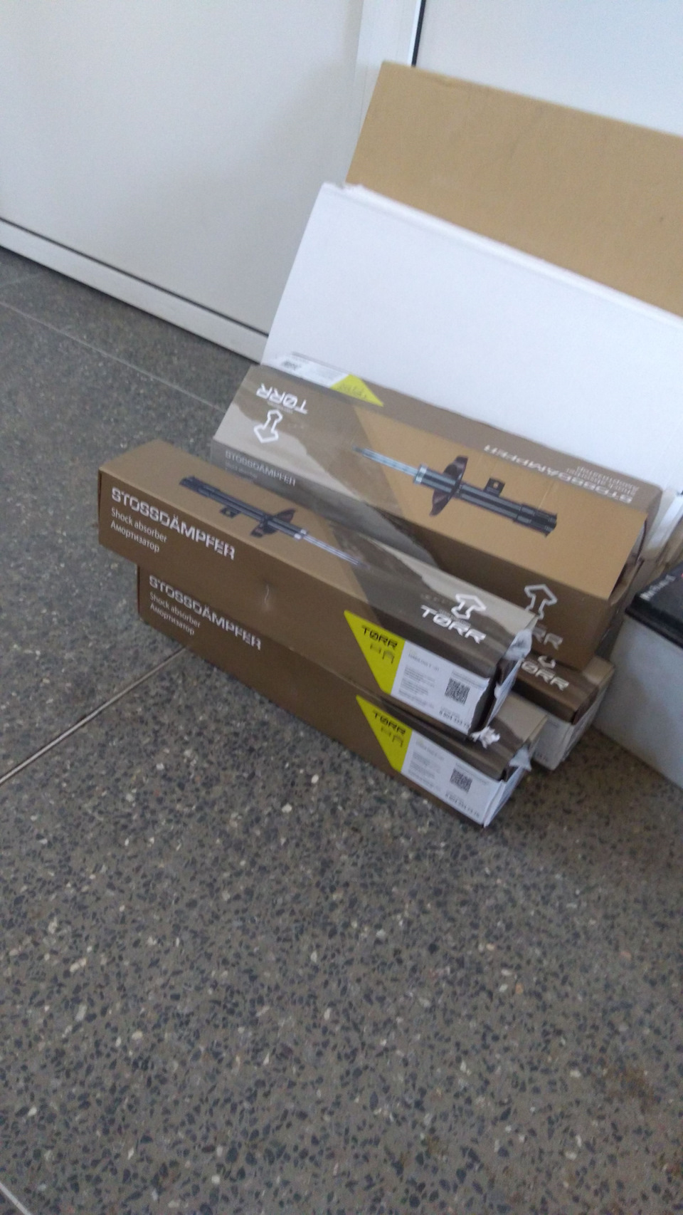 Купил новые дешёвые стойки Torr в круг — Honda Civic Ferio (6G), 1,5 л ...
