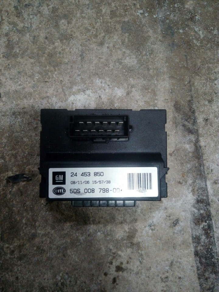 Ручка круиза, блютуз UHP4, Штатная навигация CD70NAVI+GID, Фаркоп ...
