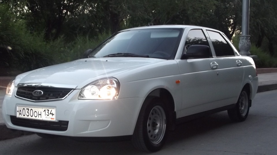 Lada Priora седан 2012