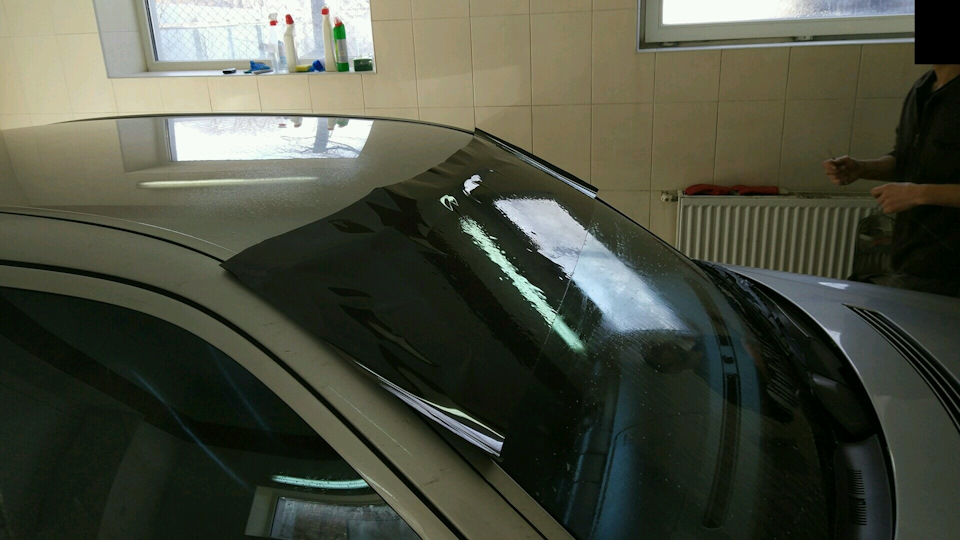 Тонировка лобового стекла (полоса) — Mercedes-Benz E-Class (W210), 2,7 ...