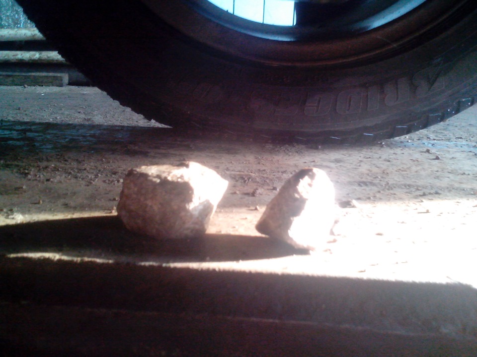 34# Шум в заднем колесе — Skoda Rapid (1G), 1,6 л, 2014 года ...