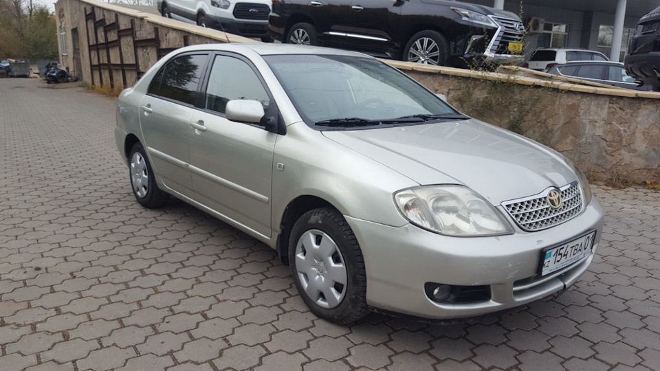 Toyota 2005. Тойота Королла 2005 года. Машина Тойота Королла 2005. Тойота Королла 2005 1.4 механика. Тойота Королла 1 2005 года.