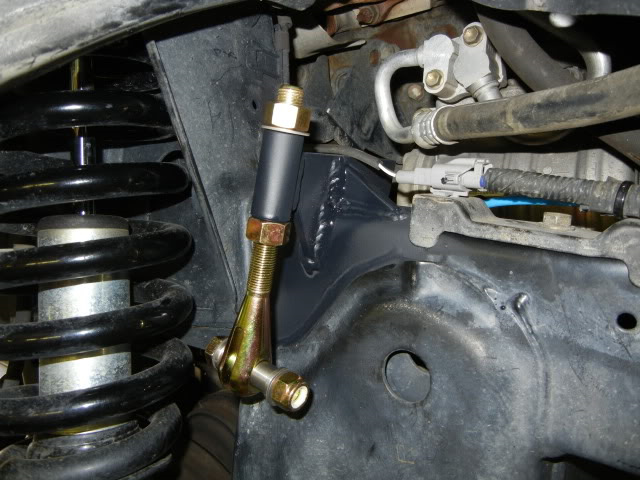 Ремень ограничитель хода подвески. Лифт сузуки гранд витара панара. Ограничитель хода подвески. Резиновый ограничитель хода подвески. Усиленная пластина задних рычагов maverick x3.