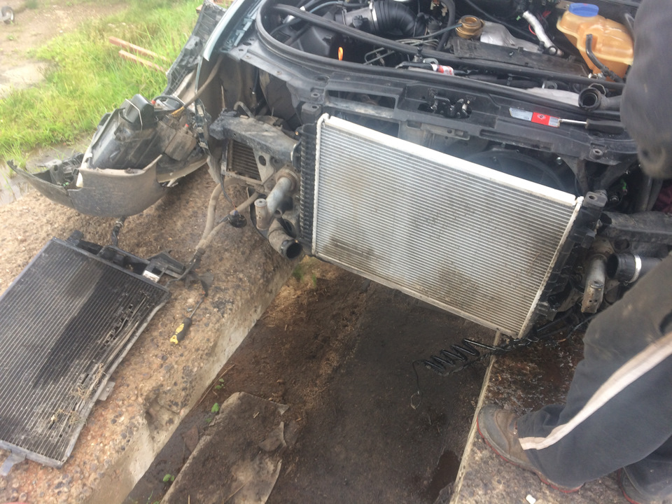 Слетел ремень генератора — Audi A6 Avant (C5), 2,5 л, 2000 года ...