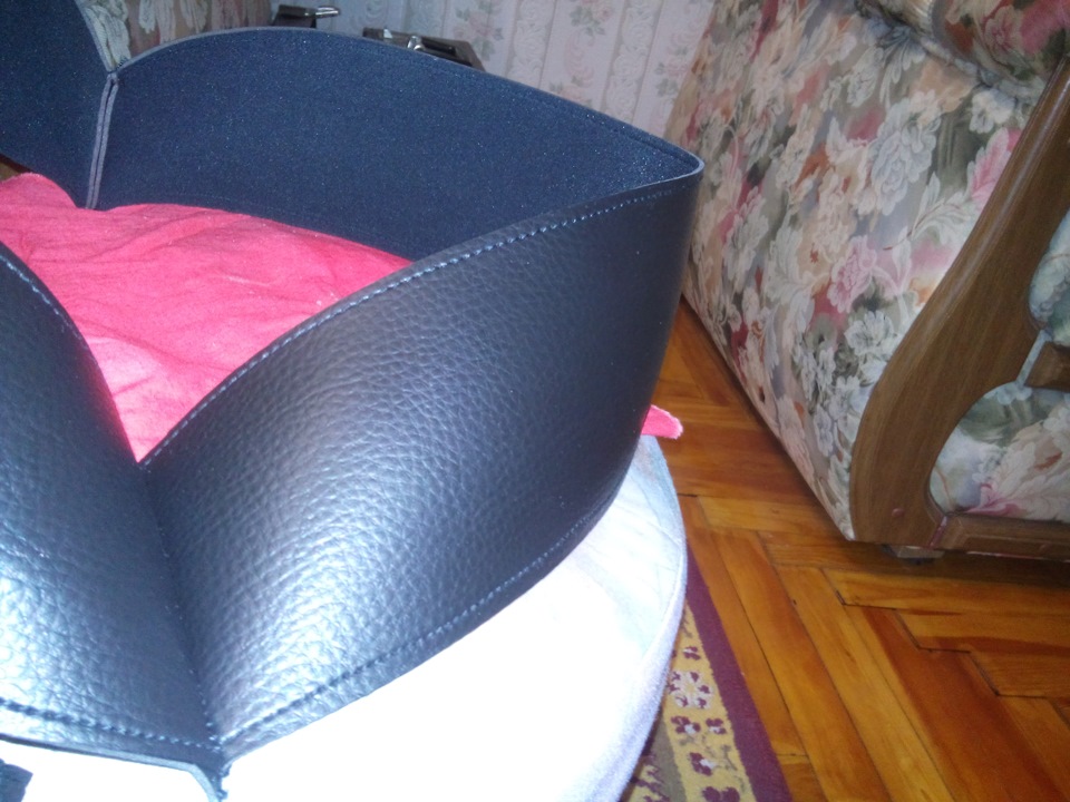 Обтяжка руля ВАЗ 2109 Кожзамом. — Lada 21104, 1,6 л, 2005 года | тюнинг ...