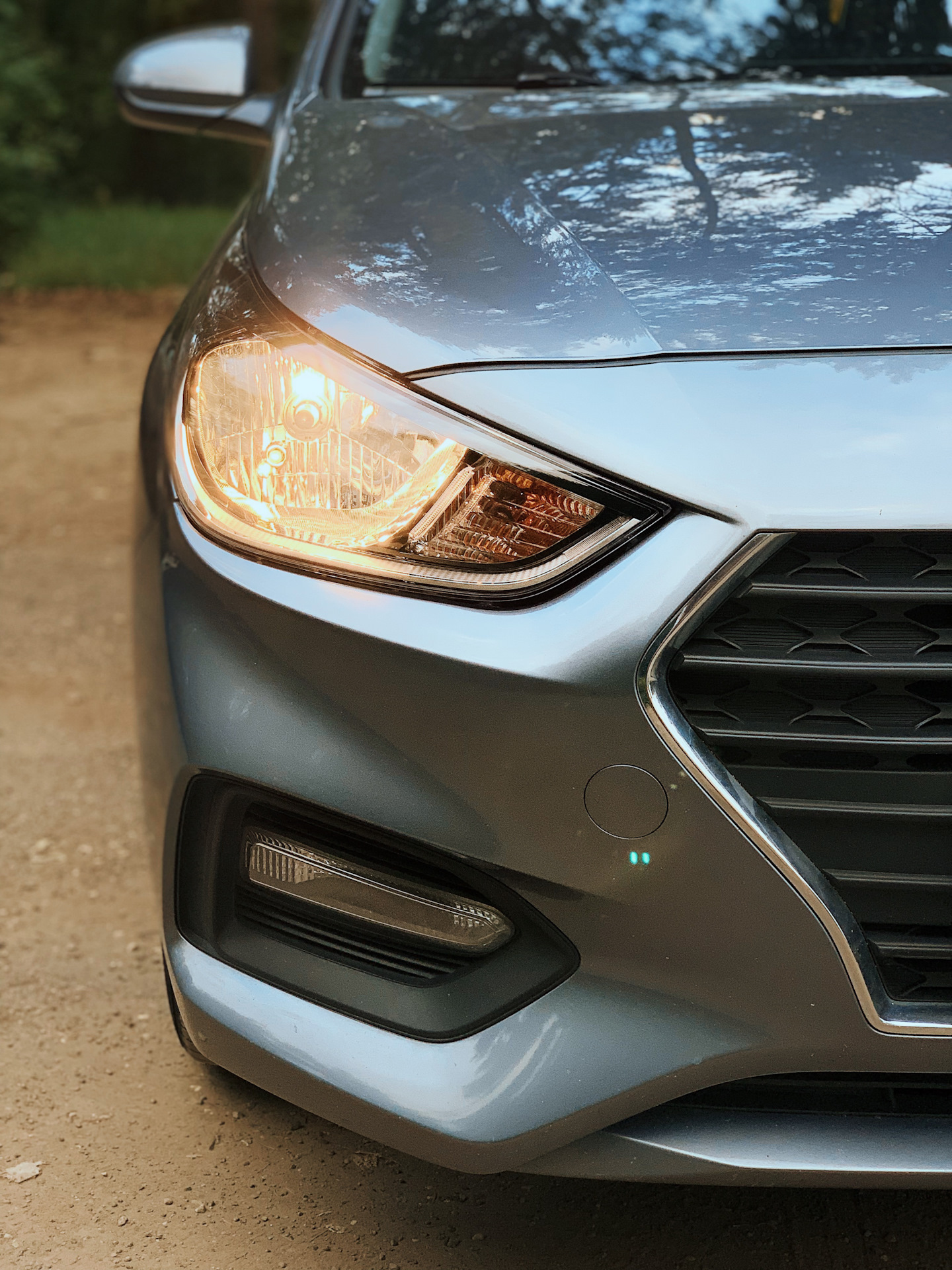 Фара — Hyundai Solaris (2G), 1,6 л, 2019 года | визит на сервис | DRIVE2