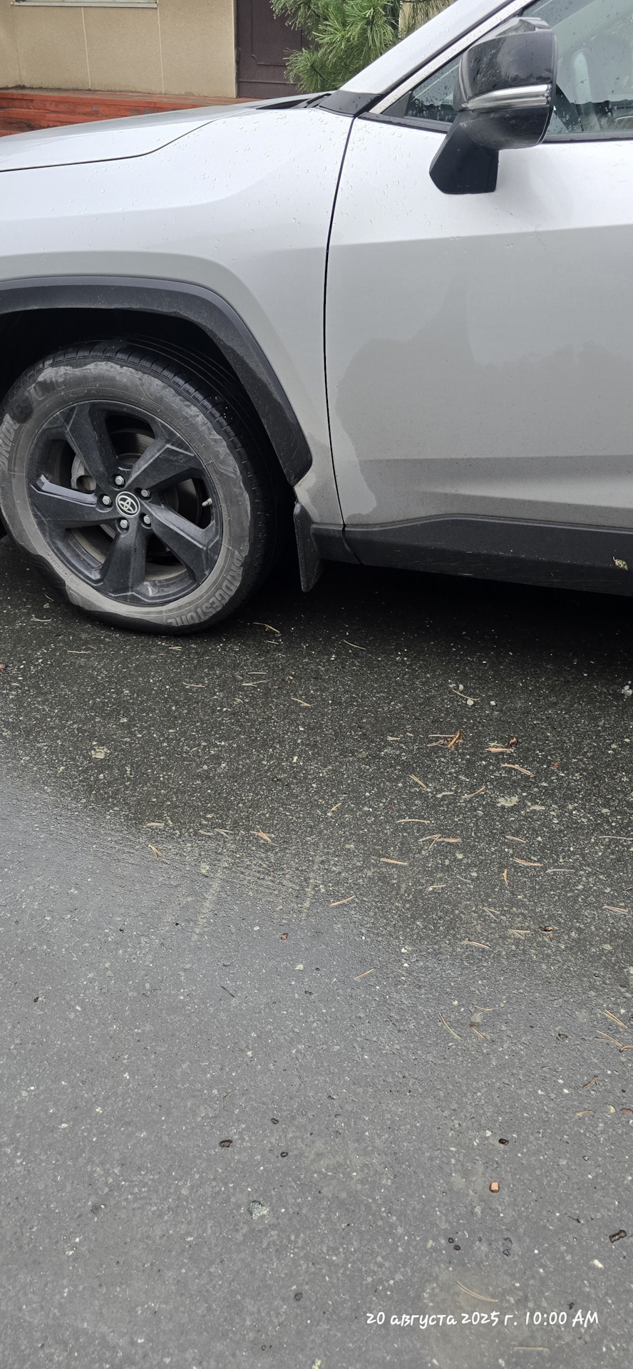 Фото в бортжурнале Toyota RAV4 (5G)