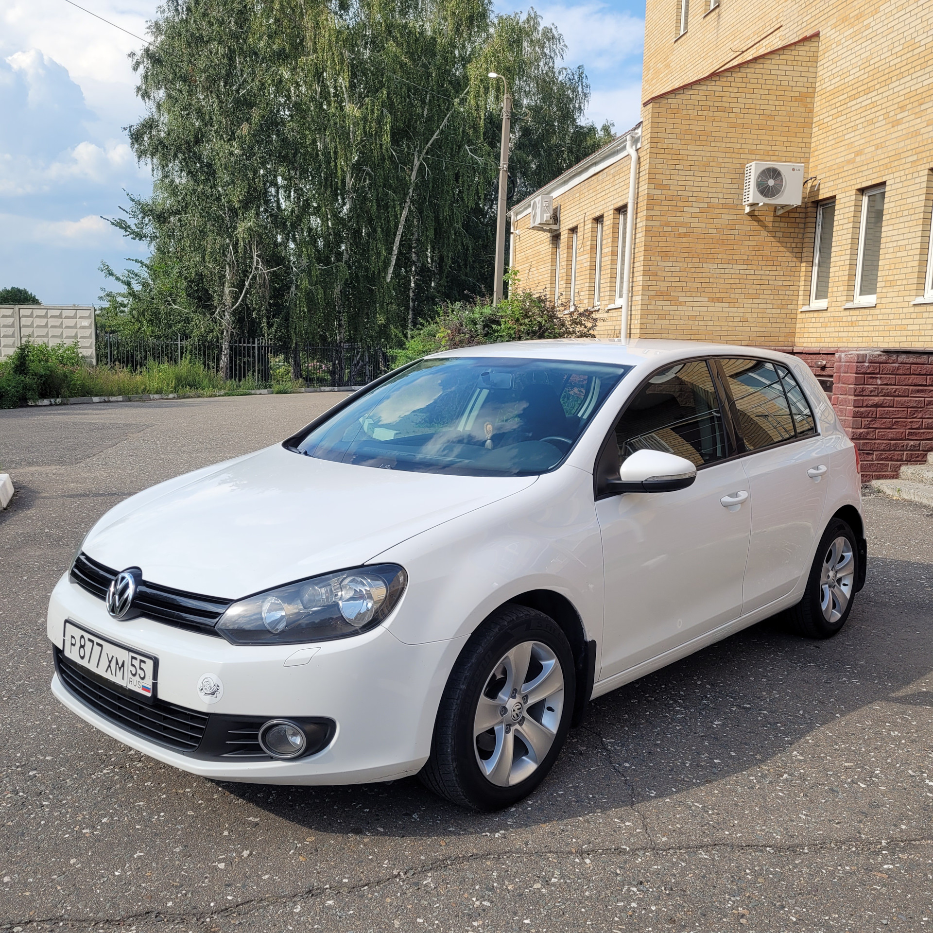 Продажа — Volkswagen Golf Mk6, 1,6 л, 2011 года | продажа машины | DRIVE2