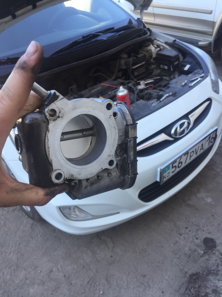[22.06.19] Чистка дросселя — Hyundai Accent (4G), 1,6 л, 2012 года ...