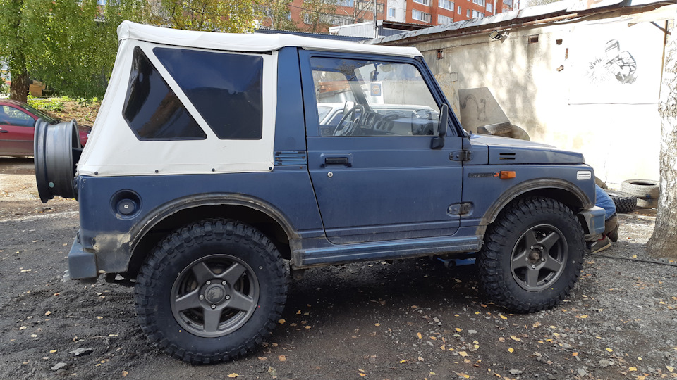 Nasty Samurai. A Suzuki Samurai with a secret. - CyprusOnWheels