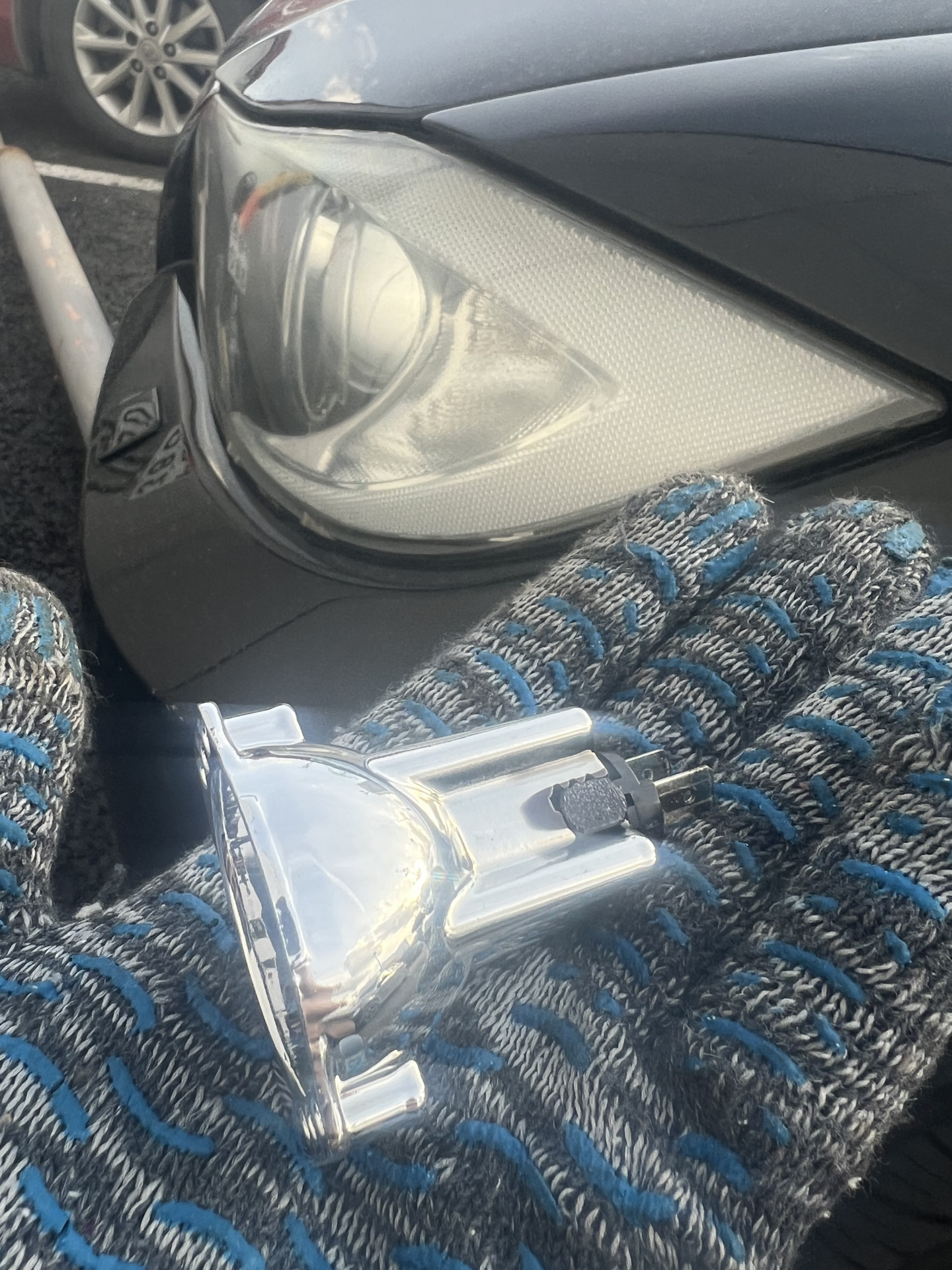 Не горит левый габарит — BMW 3 series (E90), 2 л, 2006 года | своими ...