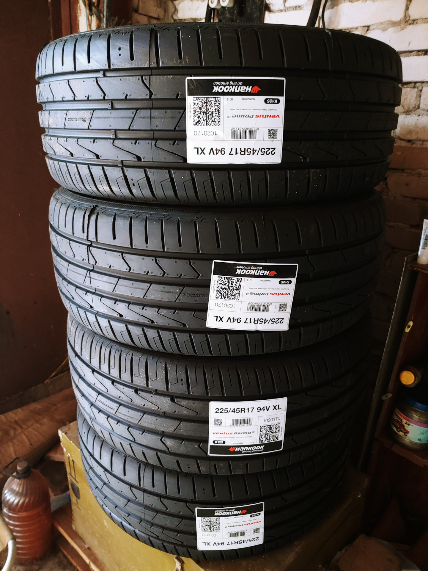 Hankook prime 4 205 50 r17. Шины Ханкук Прайм примеси 3 на Рено Дастер.