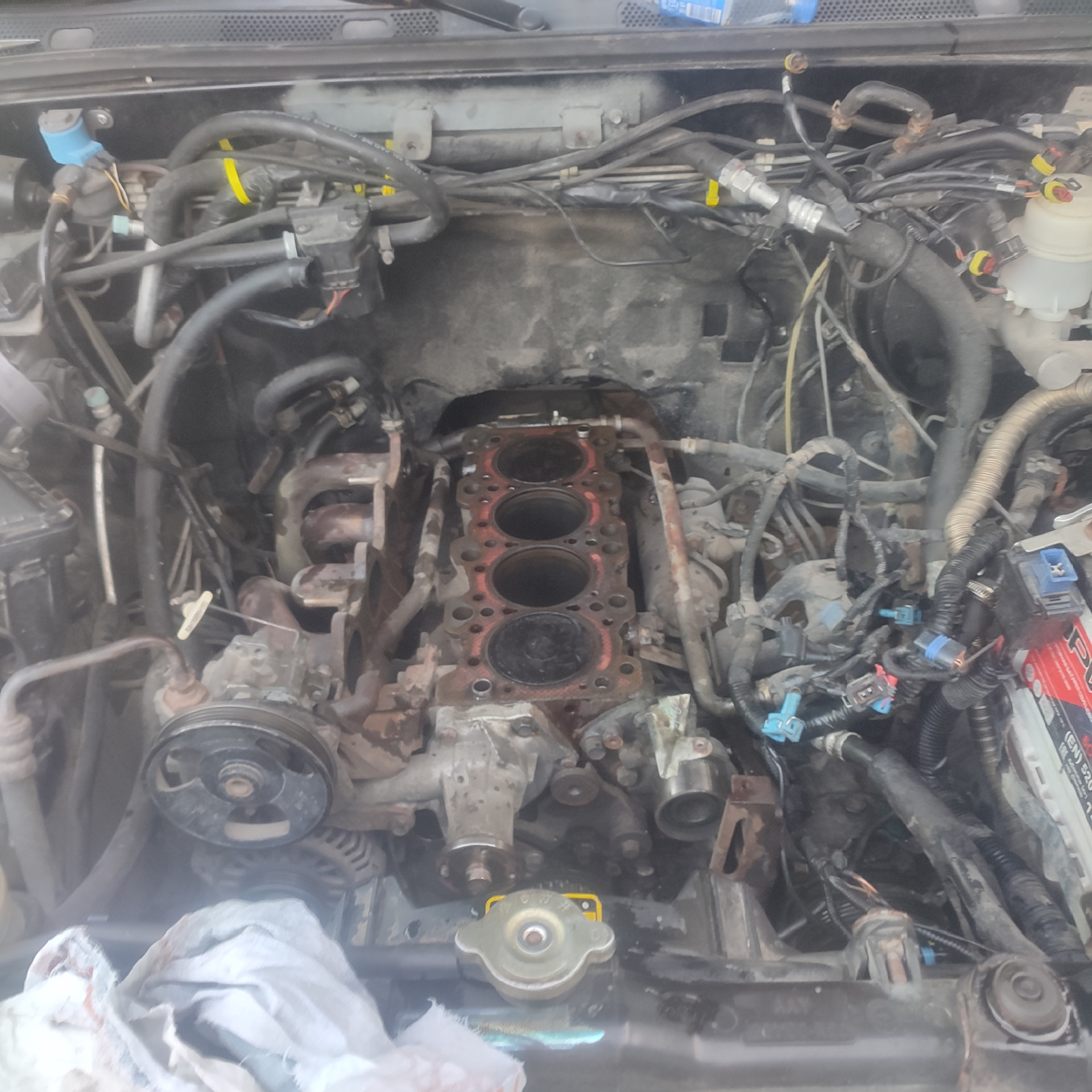 4 эндоскопом. задиры ауди 2. двс газель 409 задиры. можно ли ездить на 3 цилиндрах. 0 турбо.