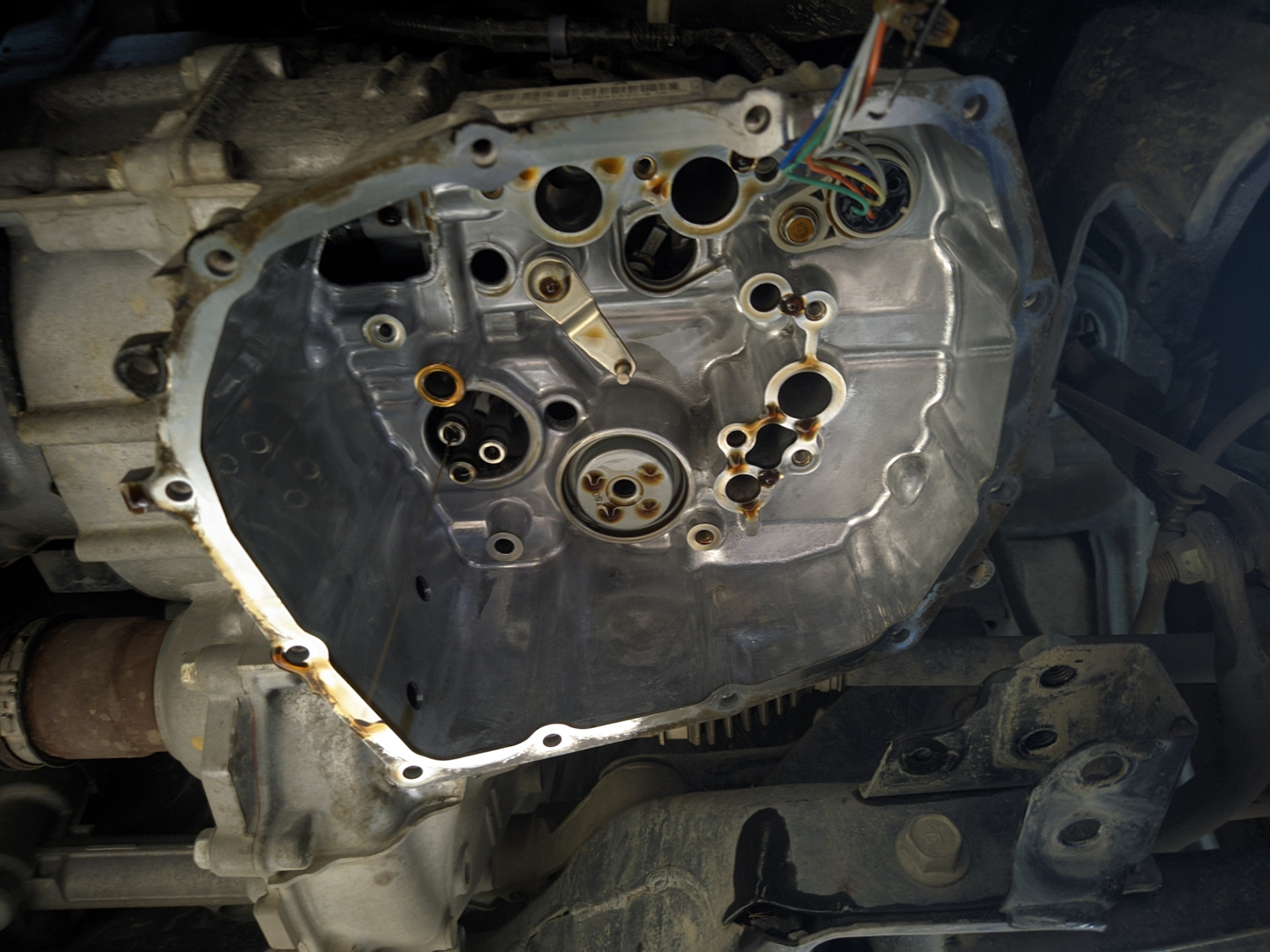Замена масла в вариаторе — Honda N-WGN (1G), 0,7 л, 2017 года ...