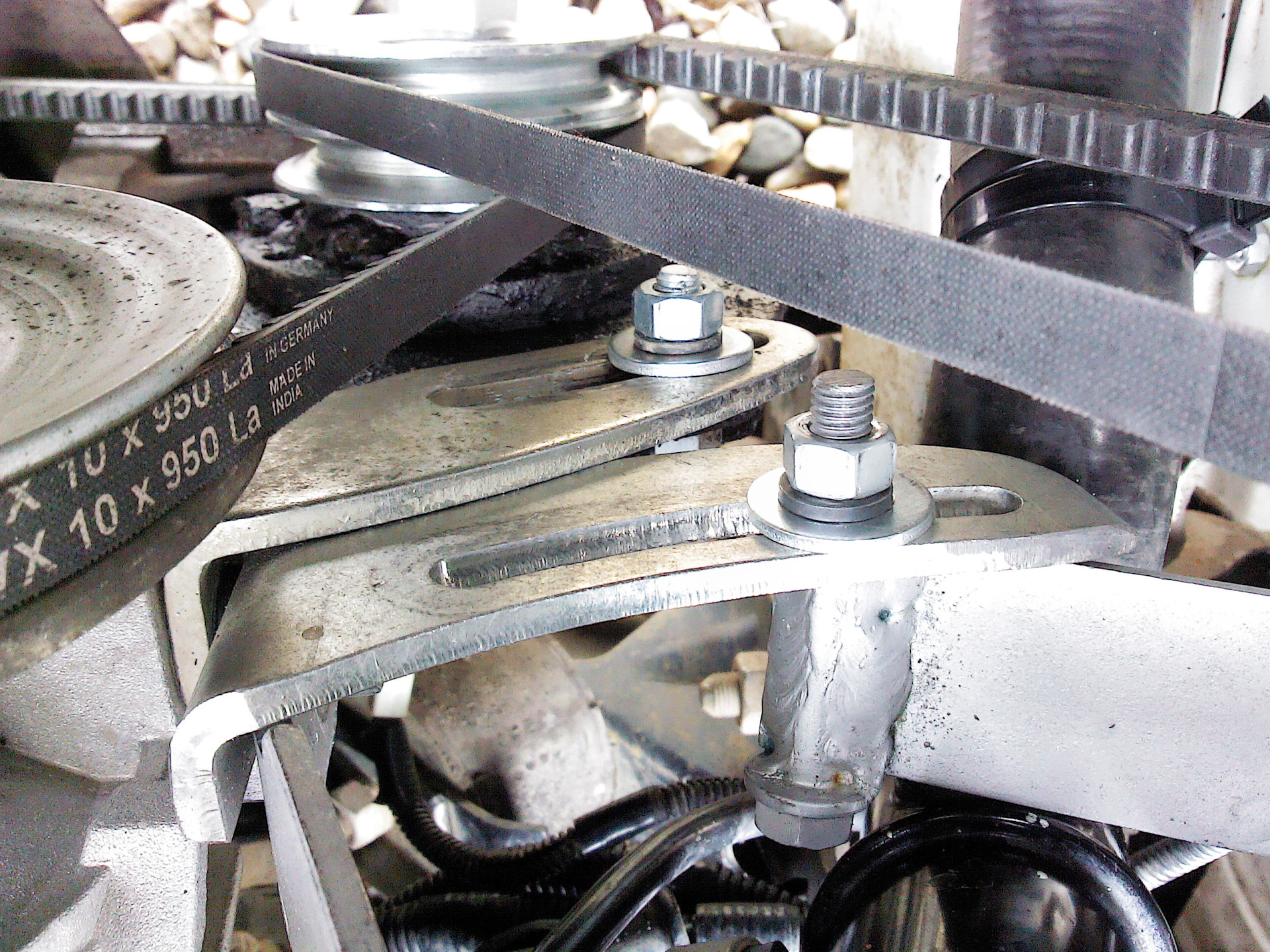 Генератор Нива Урбан Купить