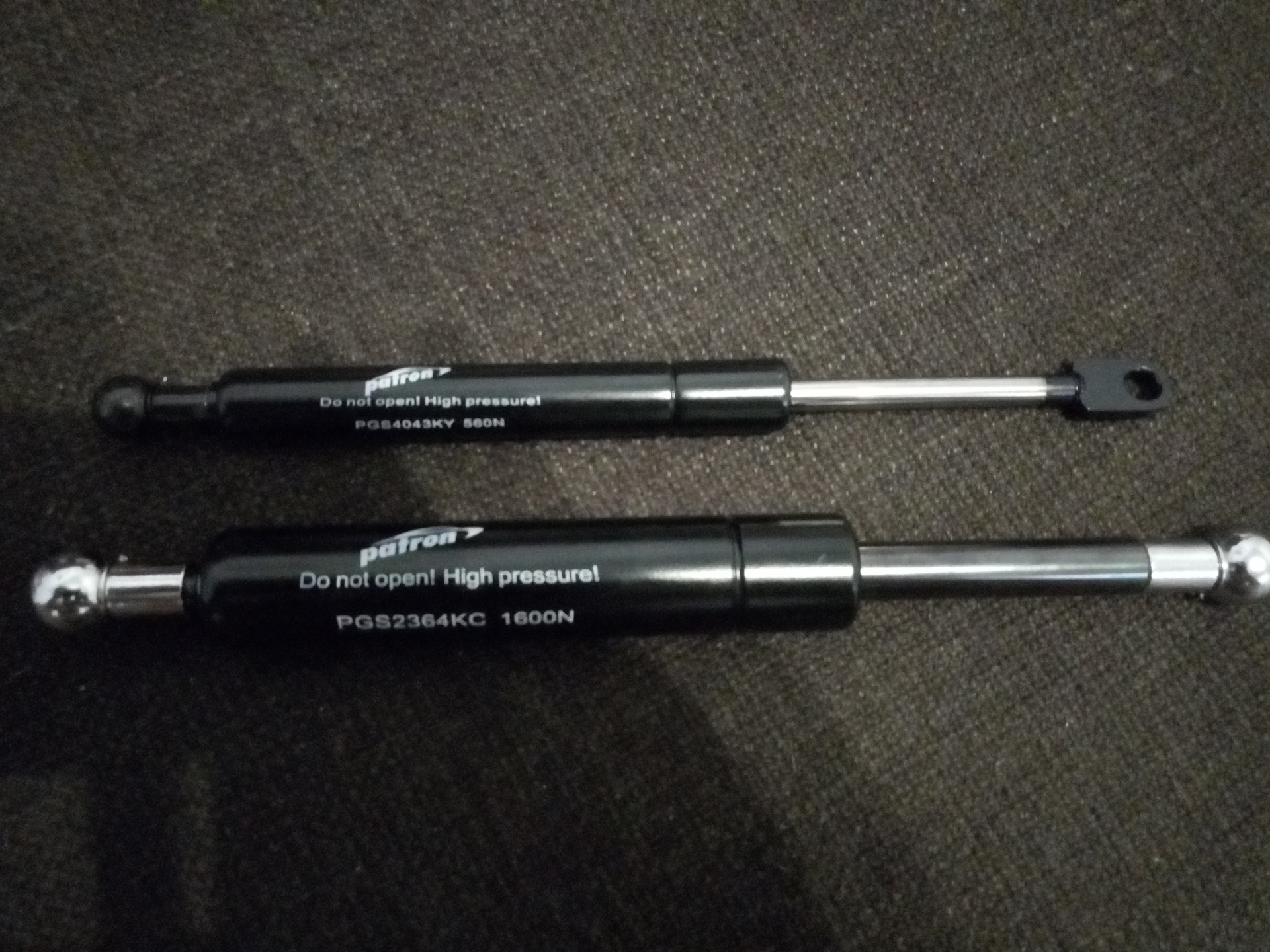 Амортизатор багажника е39. Амортизатор багажника е39. Амортизатор багажника е39. Амортизатор крышки багажника бмв е39. Как снимать амортизатор крышка багажника бмв икс 6 2020 года.