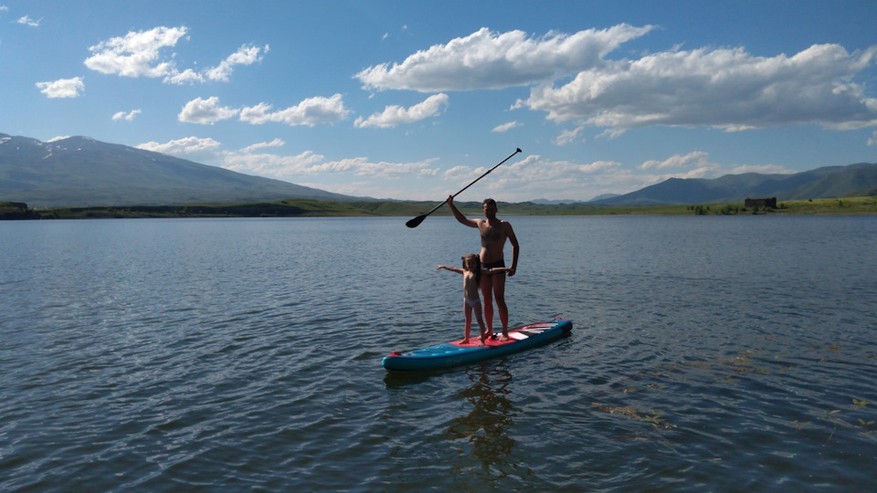 Первая наша остановка Апаранское водохранилище — Mitsubishi Pajero Sport (2G)