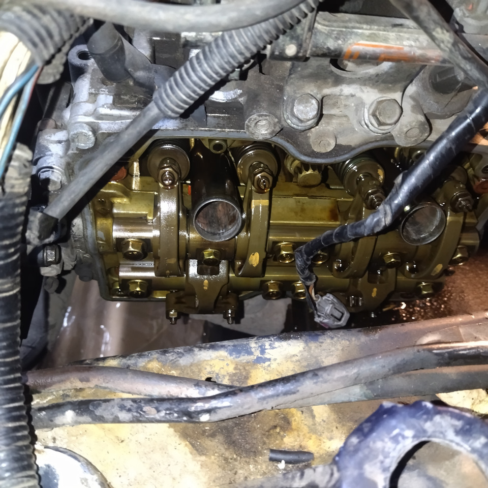 Замена прокладок клапанных крышек, регулировка клапанов — Subaru Legacy ...