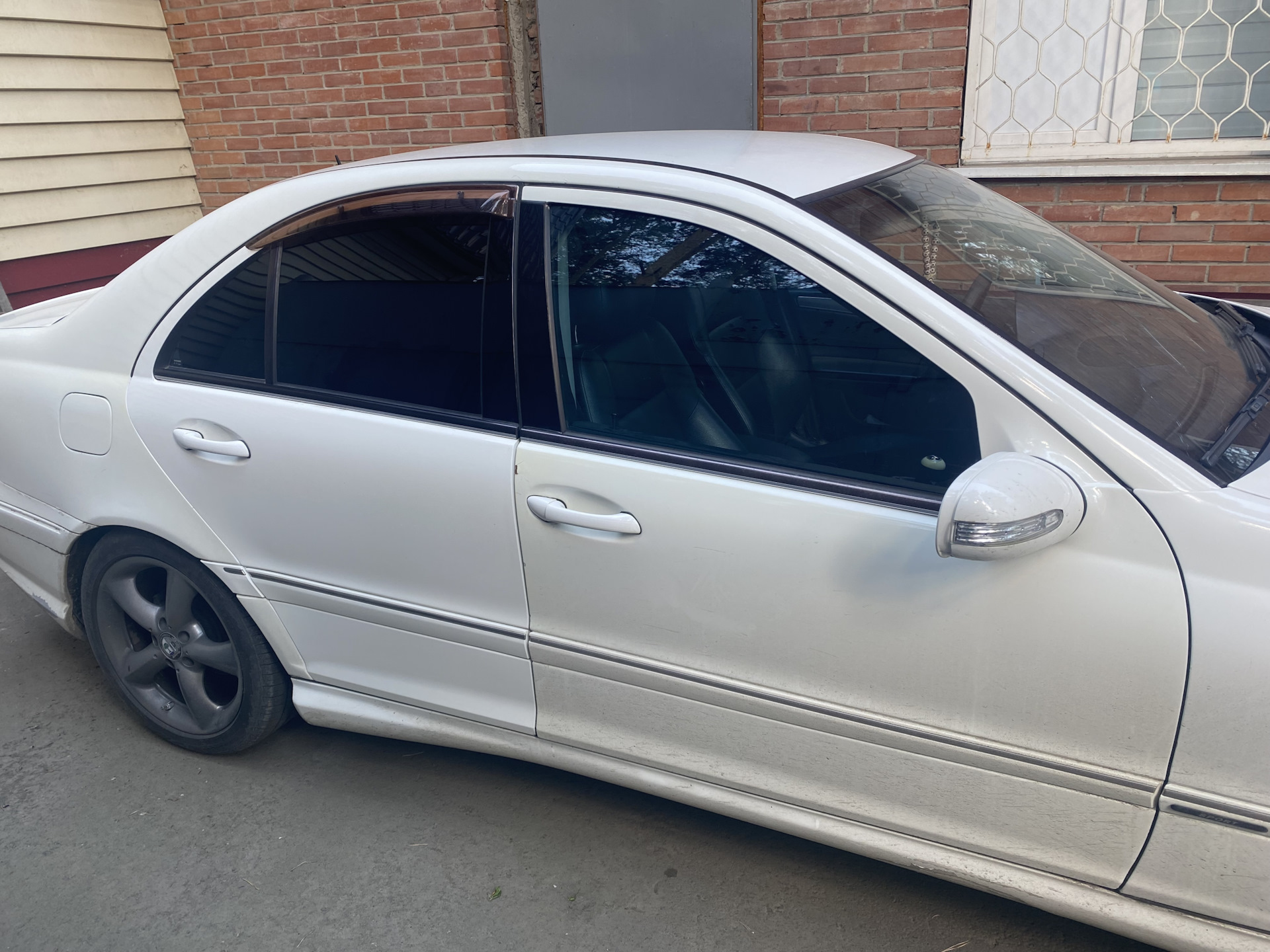 Часть 3 Замена кузовных деталей с продолжением — Mercedes-Benz C-class  (W203), 1,8 л, 2005 года | кузовной ремонт | DRIVE2