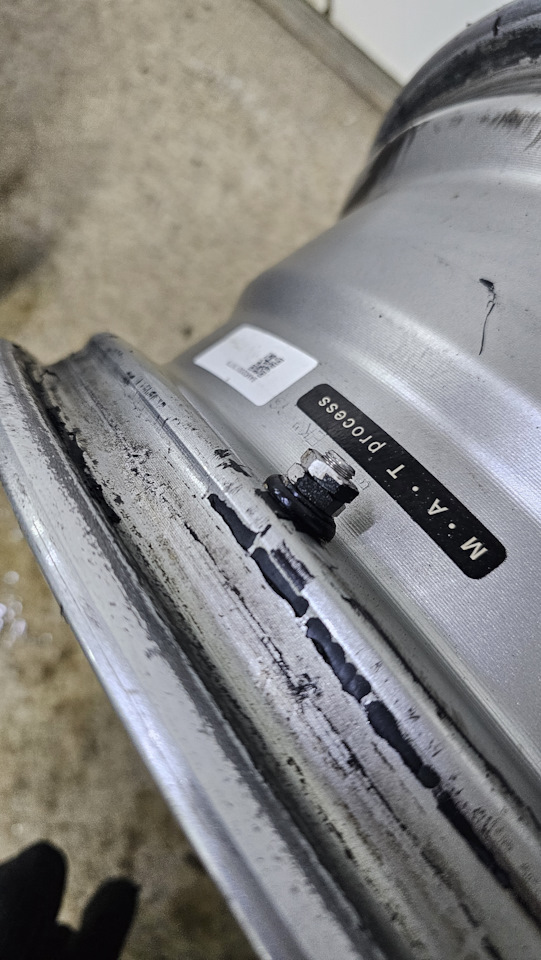 Литые диски Enkei 7Jx16 5x100 на Volkswagen Polo Sedan. Б/у | 39 000 ...