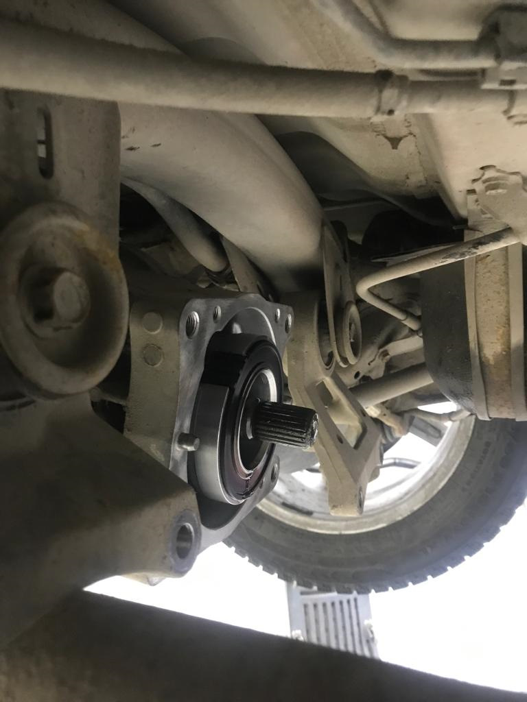 Замена Подшипника эл муфты и ремонт кардана — Toyota RAV4 (III), 2,4 л ...